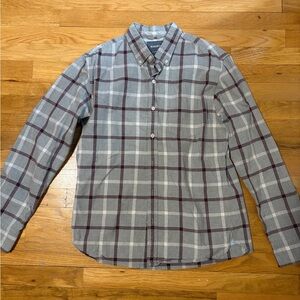 Men's Gray and Red Plaid Shirt